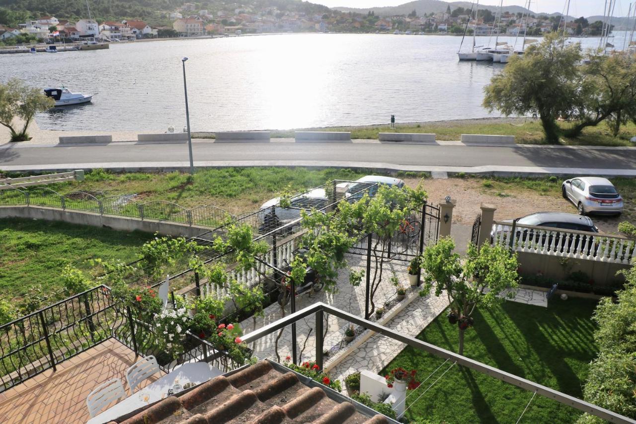 Apartments Radman Шибеник Экстерьер фото