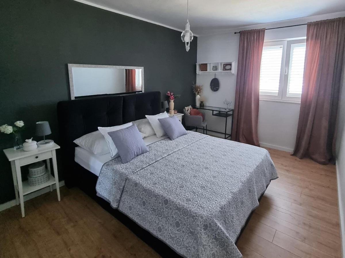Apartments Radman Шибеник Экстерьер фото